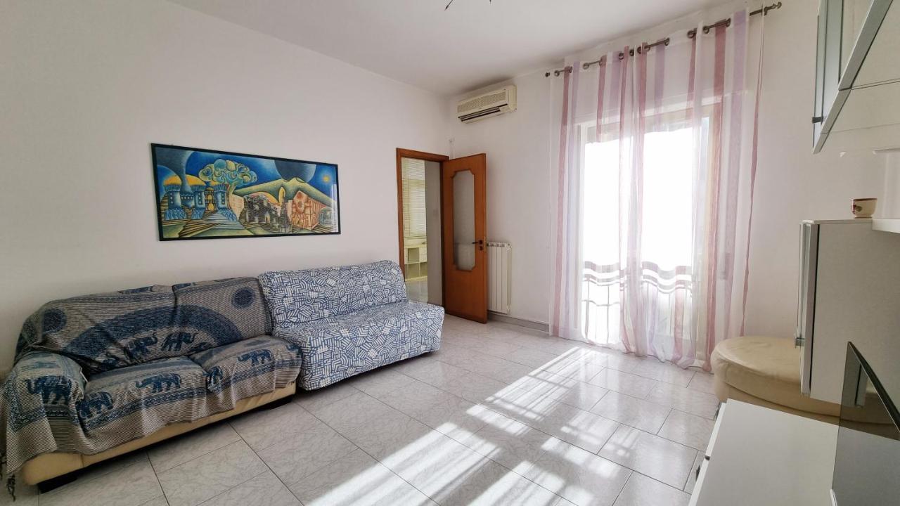 Casa Omar Al Vomero *
